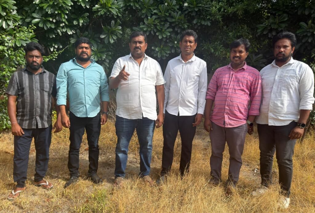 పంద్రాగస్టు వేడుకల్లో ఉద్యమకారులకు ఇంటి స్థలాల పట్టాలు ఇవ్వాలి