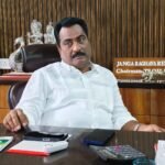 ప్రశ్నించే గొంతుకను..