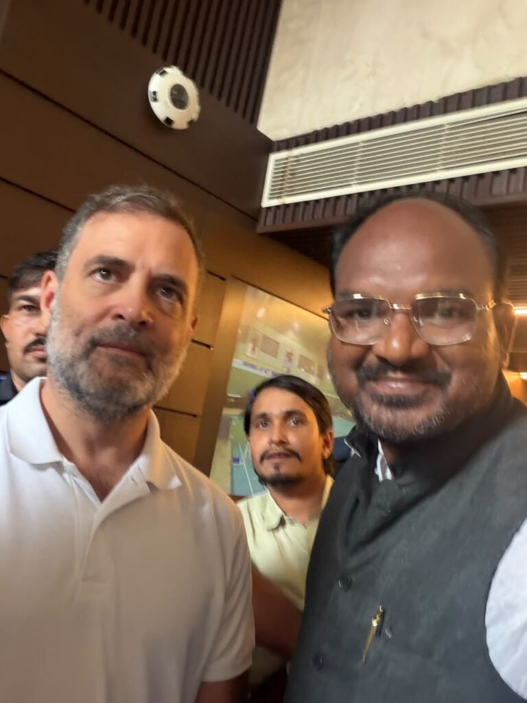రాహుల్‌గాంధీని క‌లిసిన డాక్ట‌ర్ పెరుమాండ్ల రామ‌కృష్ణ‌
